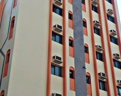 DANA HOTEL (Sharjah City, Emiratos Árabes Unidos)