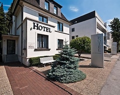 Khách sạn Hotel Am Oppspring (Mülheim an der Ruhr, Đức)