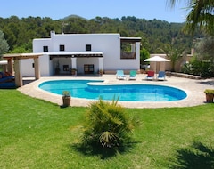Toàn bộ căn nhà/căn hộ Casa Con Vistas Al Mar En Un Espacio Natural Protegido.parcela Privada 85000 M2 (Portinatx, Tây Ban Nha)