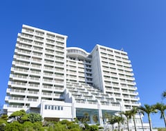 Hotel Kanehide Onna Marine View Palace (Onna, Japón)