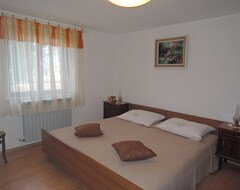 Hele huset/lejligheden Apartment Adele (Kršan, Kroatien)