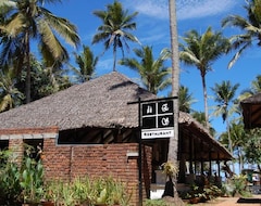 Emerald Sea Resort (Ngwe Saung Beach, Burma)