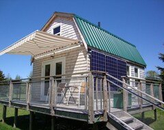 Cijela kuća/apartman New! Solar Powered But With A Lot Of Amenities In A Prestine Part Of Pei (Montague, Kanada)
