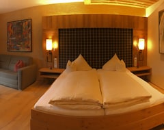 Khách sạn Hotel Bergblick-SPA (Grän-Haldensee, Áo)