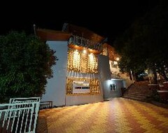 Khách sạn Treebo Trend Shivay Resort (Mahabaleshwar, Ấn Độ)