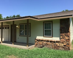 Entire House / Apartment A Place To Stay In The Heart Of The Osage Just For You! (Pawhuska, USA)