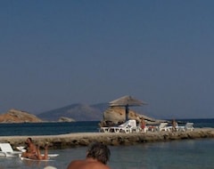 Hotel Club Ermioni (Petrothalassa, Greece)