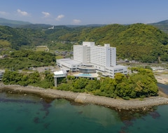 Otel Grand Mercure Beppu Bay Resort & Spa (Hiji, Japonya)