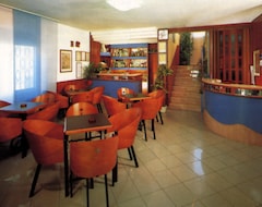 Hotel Villa Cecchini (Rimini, Italija)