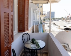 Hotel Carmel Beach House By Berry Stays (Tel Aviv-Yafo, Israel)