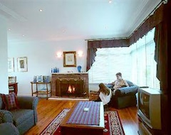Khách sạn Moments Accommodation (Wentworth Falls, Úc)
