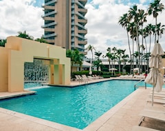 Pier Sixty-Six Hotel & Marina (Fort Lauderdale, ABD)