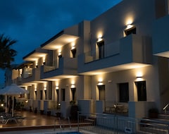 Apart Otel Aspri Petra Apartments (Analipsis, Yunanistan)