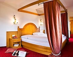 Khách sạn Hotel Gasthof Hirschentenne (Stams, Áo)