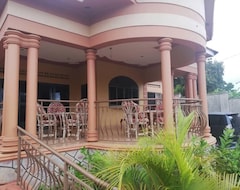 Khách sạn Airport Side Hotel Entebbe (Entebbe, Uganda)