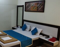 Hotel Sea Winds (Guhagar, India)