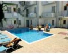 Hotel Hersonissos Blue Simple (Chersonissos, Greece)
