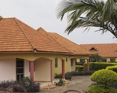 Khách sạn Peniel Beach Hotel (Entebbe, Uganda)