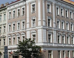 Khách sạn Hotel Máchova (Praha, Cộng hòa Séc)