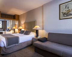 Hotel Mamie Courch (Courchevel, France)