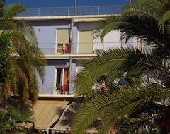 Otel Galatia (Galatas, Yunanistan)