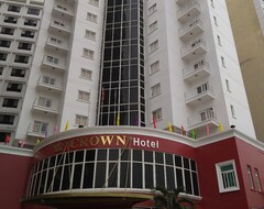 Otel Crown Halong (Hong Gai, Vietnam)