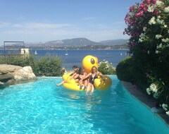 Hele huset/lejligheden Villa Vue Mer Panoramique ;piscine Chauffée, Calme, 20m Mer (Le Pradet, Frankrig)