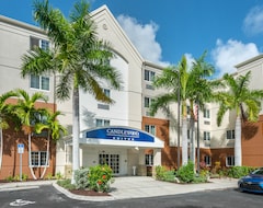 Khách sạn Candlewood Suites Fort Myers/Sanibel Gateway, An Ihg Hotel (Fort Myers, Hoa Kỳ)