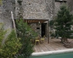 Koko talo/asunto 18 Century Provencal Mas With Swimming Pool (Noves, Ranska)