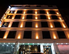 Khách sạn Grand Moon Hotel (Esenyurt, Thổ Nhĩ Kỳ)