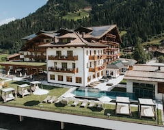 Hotel Tauernhof (Großarl, Austria)