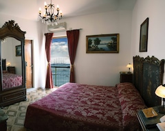 Khách sạn Hotel La Riva (Giardini-Naxos, Ý)