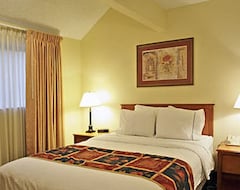 Hotel Hawthorn Suites by Wyndham Fort Wayne (Fort Wayne, EE. UU.)