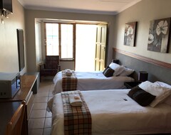 Bed & Breakfast Travellers Nest Guest House (Centurion, Nam Phi)
