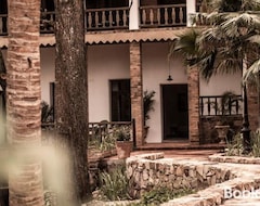 Hotel Casa Del Val- Villa Maria (San Bernardino, Paraguay)
