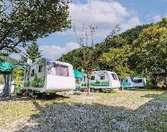 Khách sạn Gapyeong Kalbongsan Auto Camping Site (Chuncheon, Hàn Quốc)