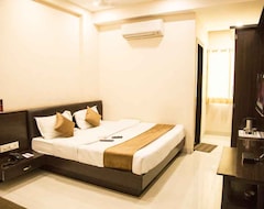 Hotel The Ashoka (Indore, India)