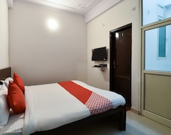 Hotelli Oyo 45087 Hotel Sapphire Palace 2 (Jaipur, Intia)