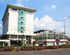 V Verve Service Apartment & Hotel (Chachoengsao, Tajland)