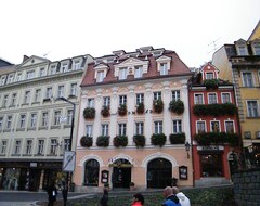 Hotel Promenada (Karlovy Vary, Çek Cumhuriyeti)