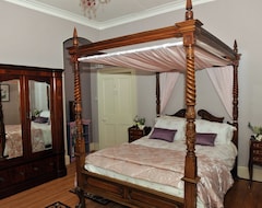 Bed & Breakfast Glebe House Guesthouse (Rathowen, Irlanti)