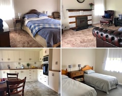 Entire House / Apartment Comfortable 3 Bedroom Home &gt; For Work, Rest Or Play! (Casterton, Australia)