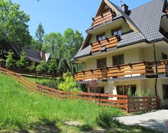 Apart Otel Udanypobyt Apartamenty Skocznia (Zakopane, Polonya)