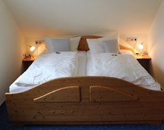 Bed & Breakfast Zur alten Post (Willingen, Germany)