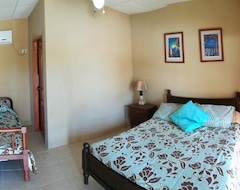 Hotel Hostal Cucube (Ayangue, Ecuador)