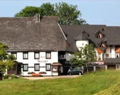 Khách sạn Gasthof Kreuz Am Escheck (Furtwangen, Đức)
