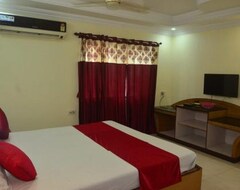 Hotel Poonam Raipur (Raipur, India)