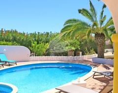 Tüm Ev/Apart Daire Charming Modern 2 Bed 2 Bath Private Pool Villa, Fast Wifi, Beach 3km, Privacy (Porches, Portekiz)