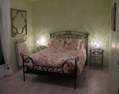Hotel Chambre Dhote Les Ondines (Saint-Marcellin, France)