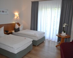 Hotel Zur Linde (Freital, Germany)